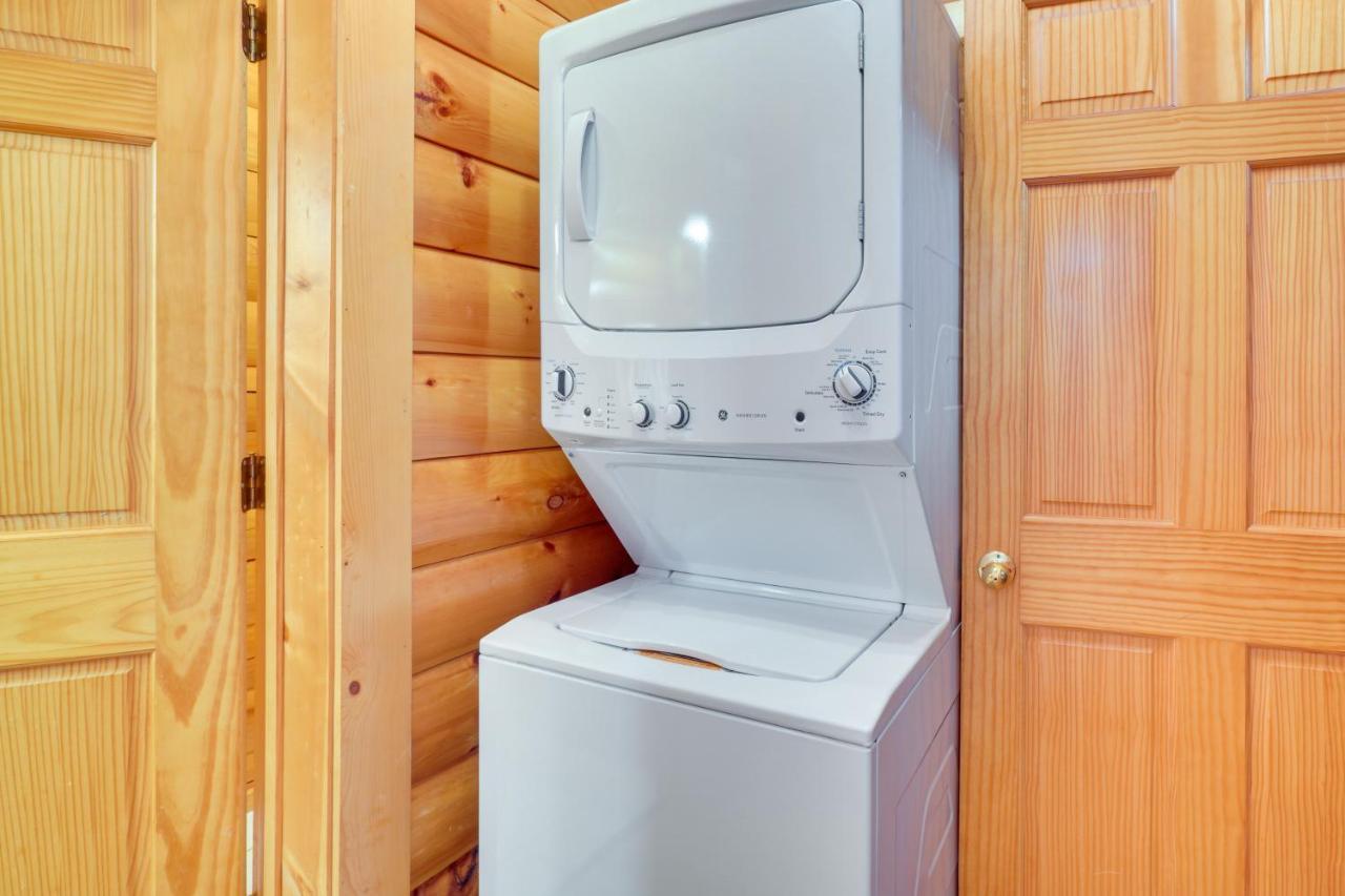 Lovely Gatlinburg Cabin With Private Hot Tub! Kültér fotó